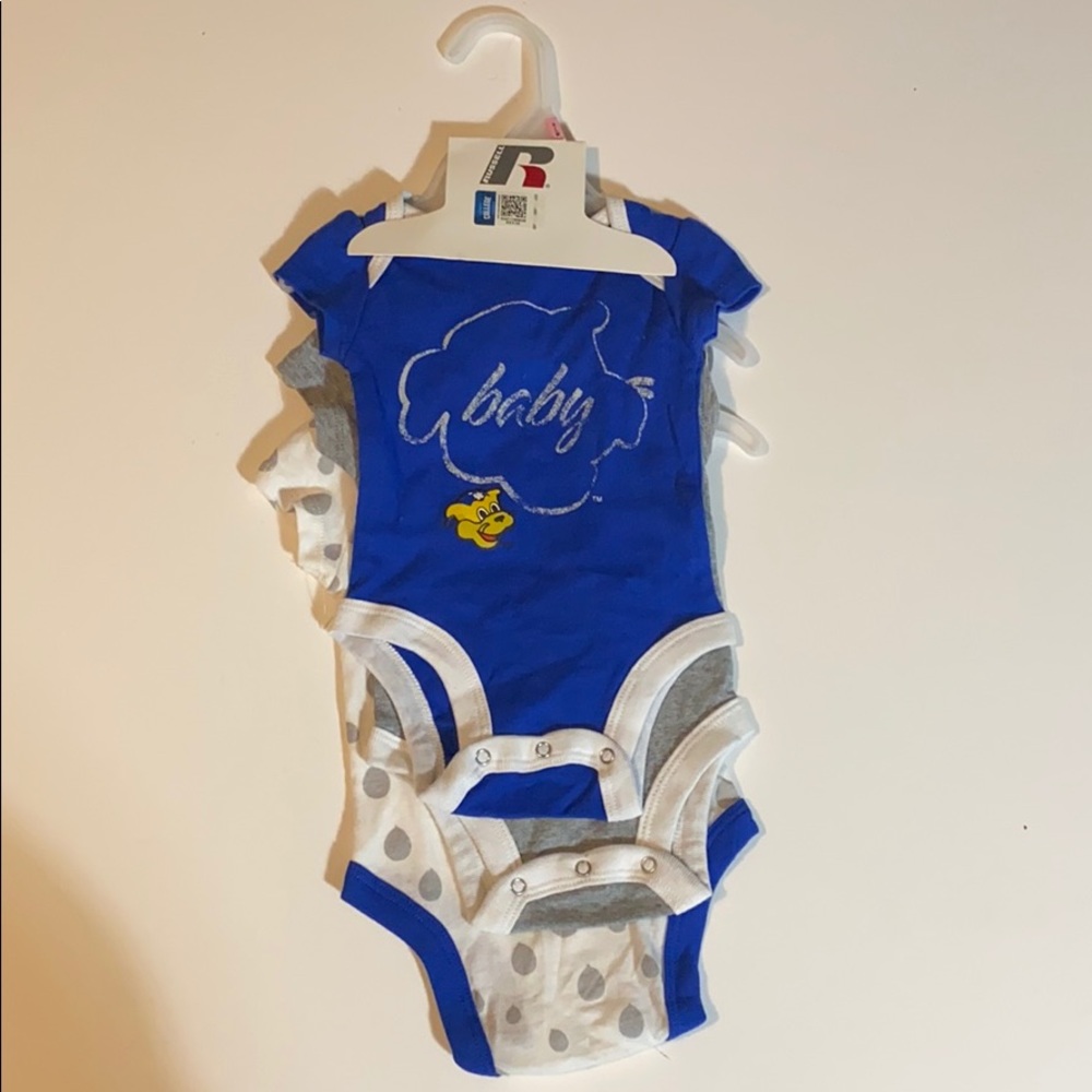 Russell Kentucky Wildcat onesies 0-3 months girls